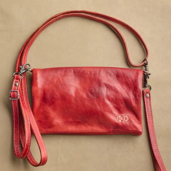 Roan Crossbody Leather with three convenient pockets Red Color - Picture 1 of 3
